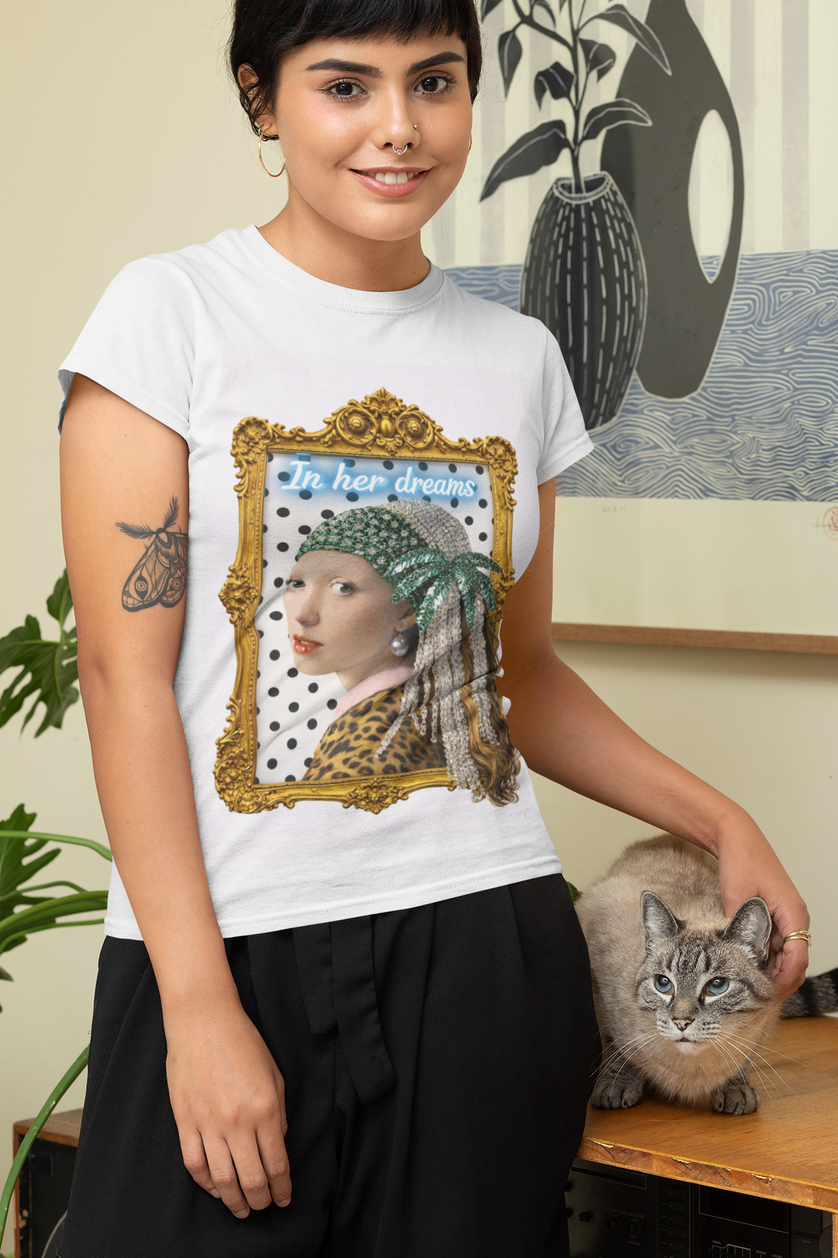 T-shirt "In Her Dreams"